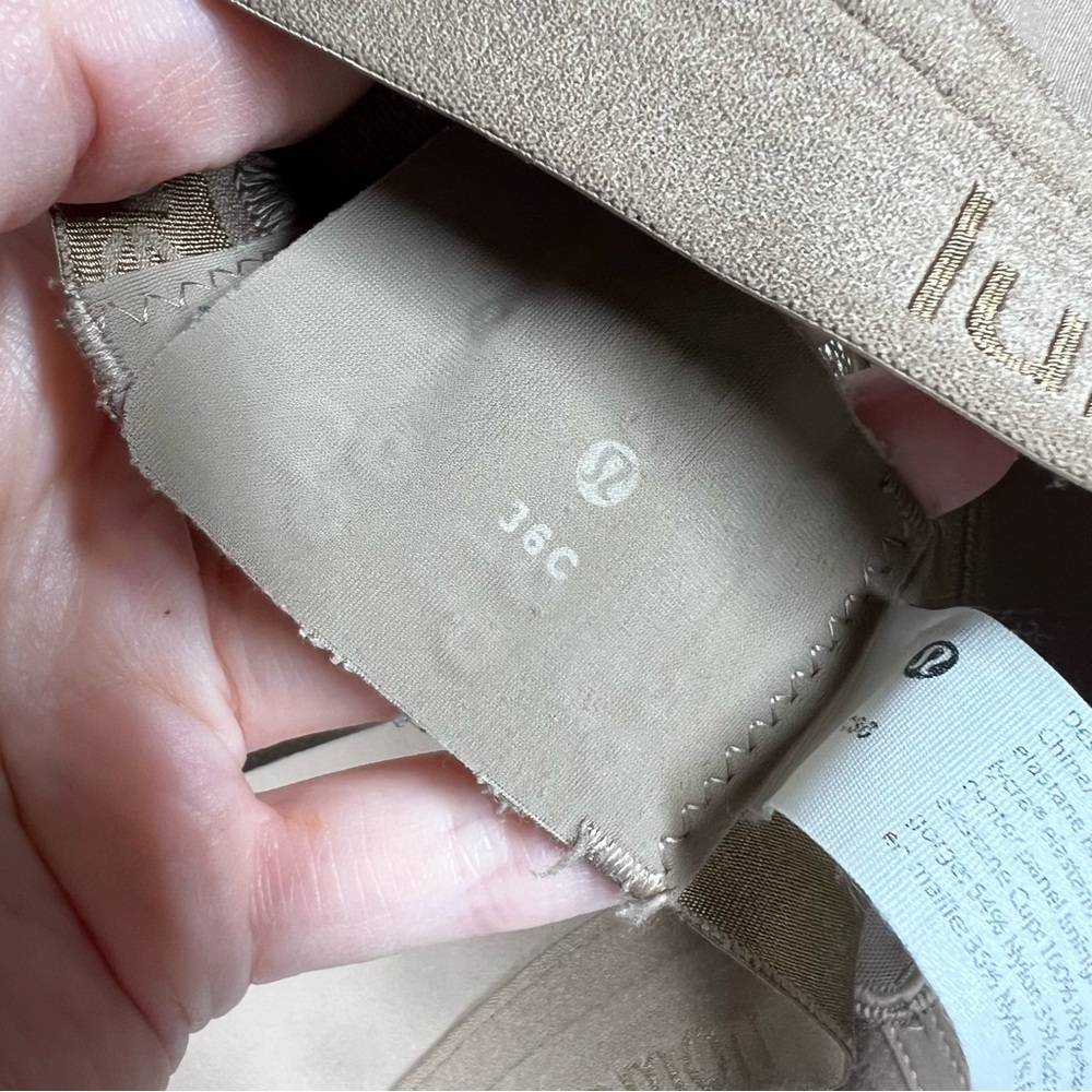Lululemon Nude Wireless Racerback Bra - Picture 4 of 5